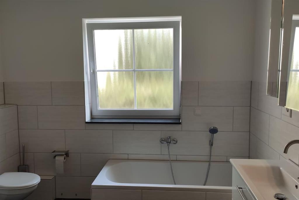 Neue 90 Qm 2-Zimmerwohnung Naehe Koeln Odenthal Dış mekan fotoğraf
